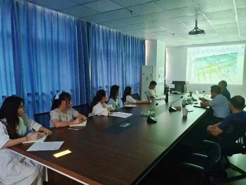 公司举办BIM与GIS地理信息模型研究培训